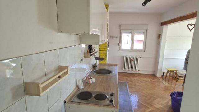 Stan, Dvoiposoban, Prodaja, 56m2, Cvetkova pijaca, Zvezdara, Živka Davidovića