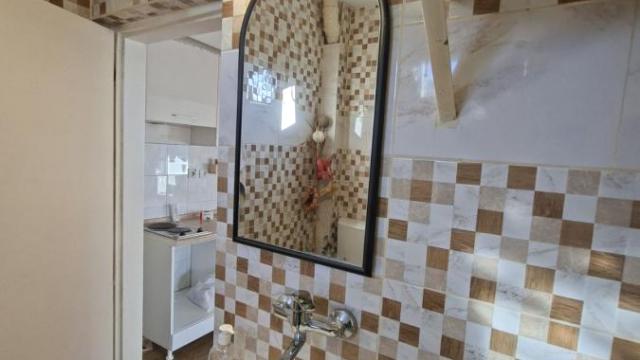 Stan, Dvoiposoban, Prodaja, 56m2, Cvetkova pijaca, Zvezdara, Živka Davidovića