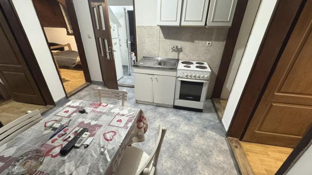 Soba, Izdavanje, 200m2, Dobanovci, Surčin, Dobanovci