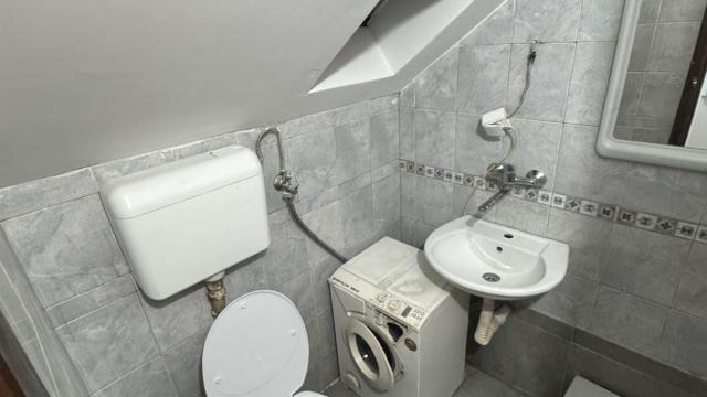 Soba, Izdavanje, 200m2, Dobanovci, Surčin, Dobanovci