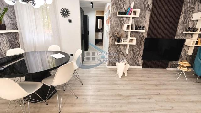 Stan, Trosoban, Prodaja, 100m2, Cerak, Čukarica, Jablanička