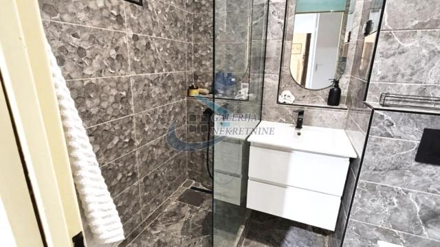 Stan, Trosoban, Prodaja, 100m2, Cerak, Čukarica, Jablanička