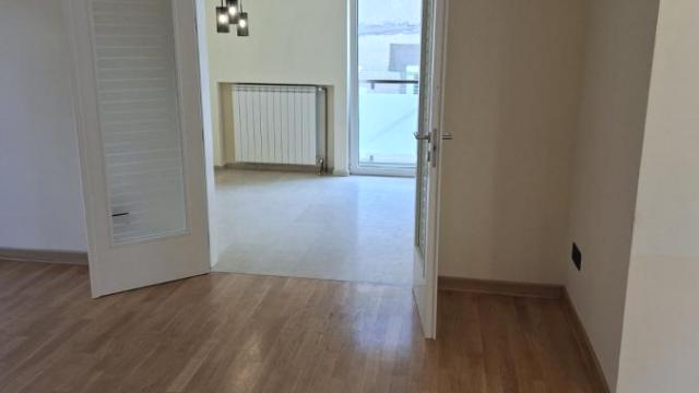 Stan, četvoroiposoban, Prodaja, 123m2, Voždovačka crkva, Voždovac, Nikole Đurkovića