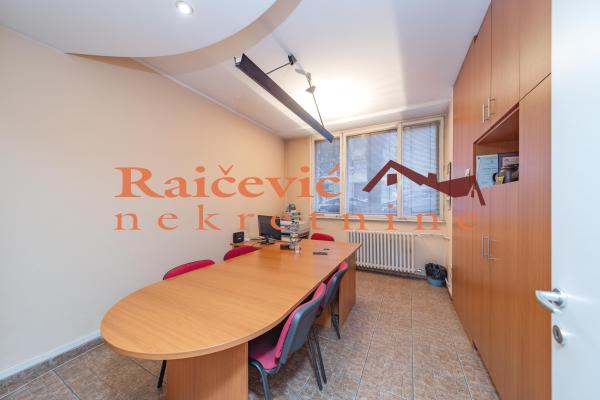 prodaja, poslovni-prostor,
banovo-brdo-cukarica-beograd, 1136488, trosoban-pozeska