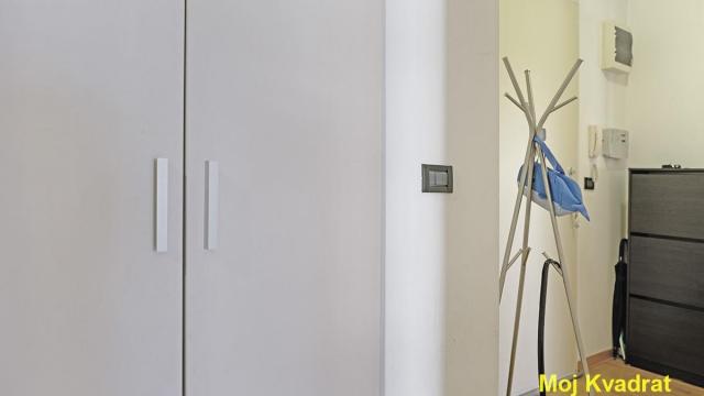Stan, Dvosoban, Prodaja, 60m2, Blok 67 (Belvil), Novi Beograd, Bulevar Crvene armije