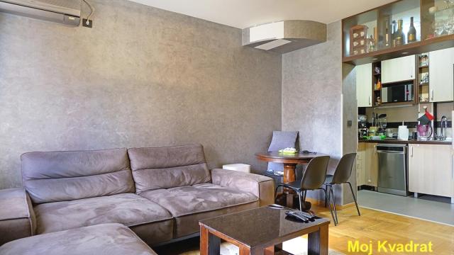 Stan, Petosoban, Prodaja, 104m2, Golf, Čukarica, Kraljice Katarine