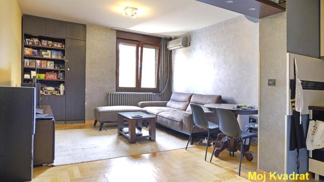 Stan, Petosoban, Prodaja, 104m2, Golf, Čukarica, Kraljice Katarine