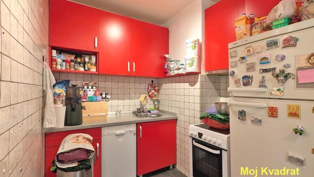 Stan, Petosoban, Prodaja, 104m2, Golf, Čukarica, Kraljice Katarine