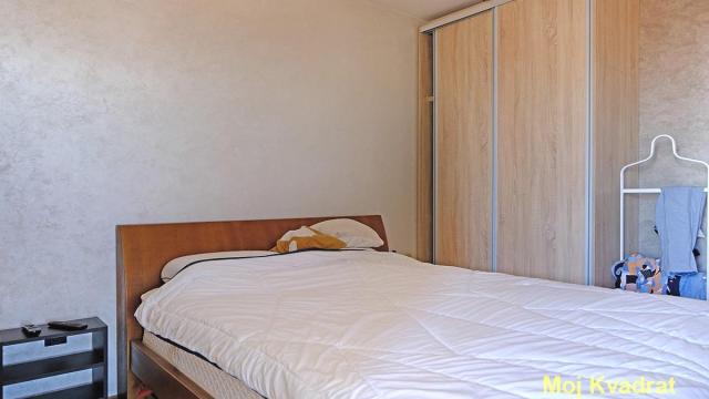 Stan, Petosoban, Prodaja, 104m2, Golf, Čukarica, Kraljice Katarine
