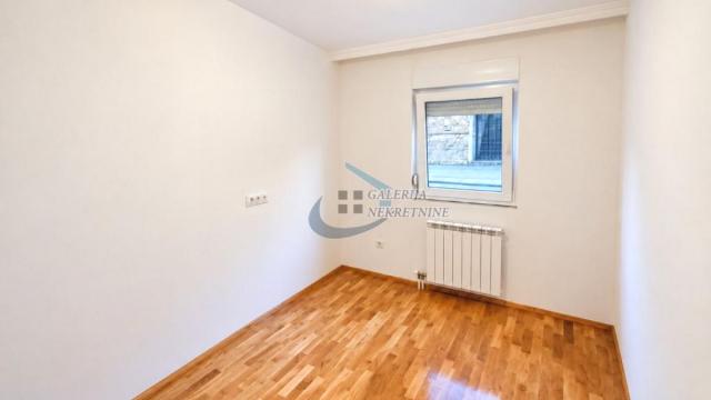 Stan, Trosoban, Prodaja, 62m2, Voždovačka crkva, Voždovac, Gostivarska