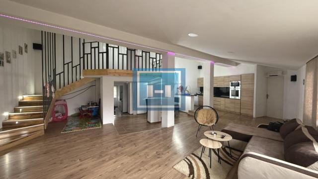 Kuća, Prodaja, 250m2, Ribare, Okolno mesto, Jagodina