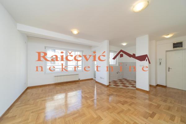 prodaja, stanova,
crveni-krst-vracar-beograd, 1134073, trosoban-kajmakcalanska