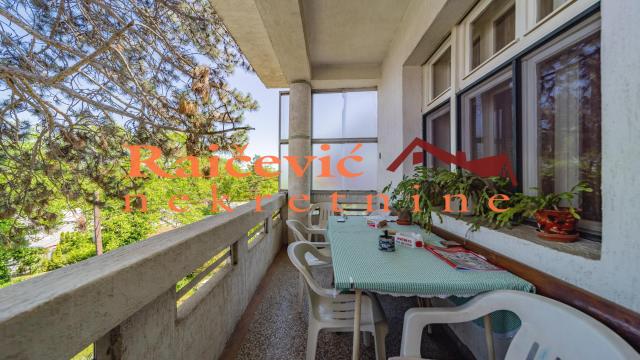 Kuća, Prodaja, 300m2, Dedinje, Savski venac, Rajka Mitica