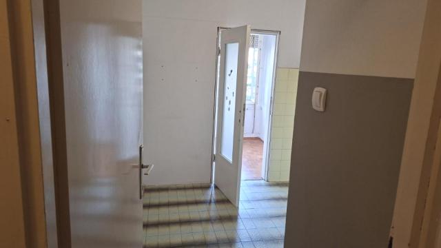 Stan, Jednoiposoban, Prodaja, 43m2, Blok 30 (B92), Novi Beograd, Bulevar Zorana Đinđića