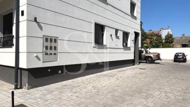 Stan, Jednoiposoban, Prodaja, 54m2, Centar, Gradska lokacija, Sombor