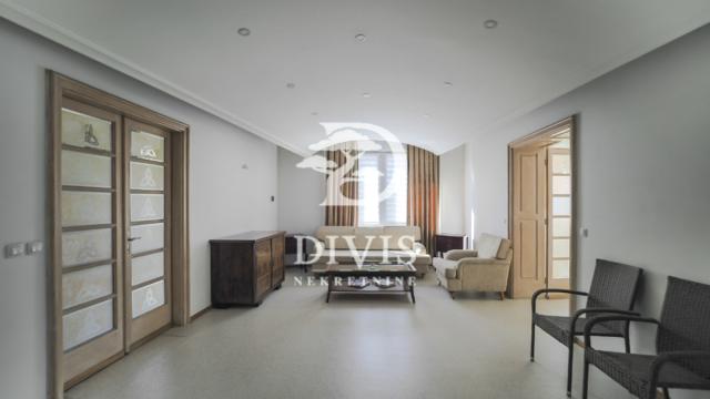 Poslovni prostor, Petosoban, Izdavanje, 140m2, Kursulina