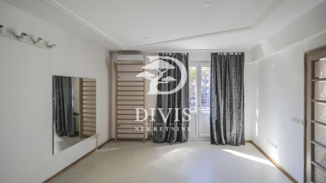 Poslovni prostor, Petosoban, Izdavanje, 140m2, Kursulina