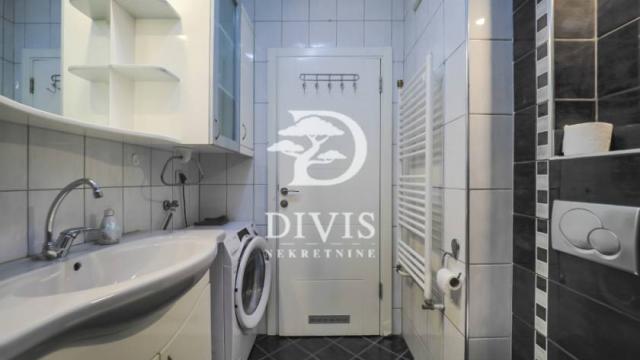 Stan, četvorosoban, Prodaja, 125m2, Antifašističke borbe