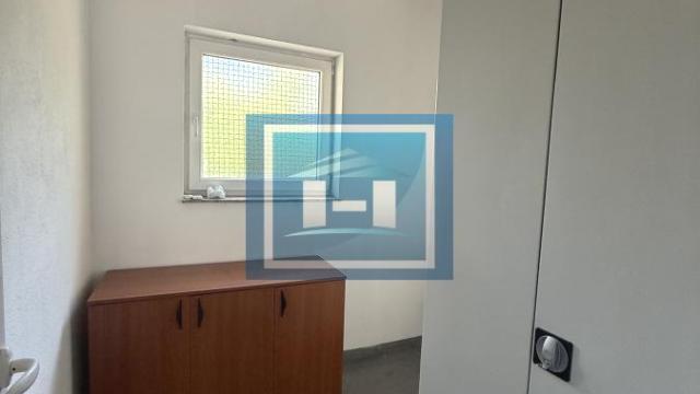 Stan, Jednosoban, Izdavanje, 77m2, Centar, Gradska lokacija, Jagodina