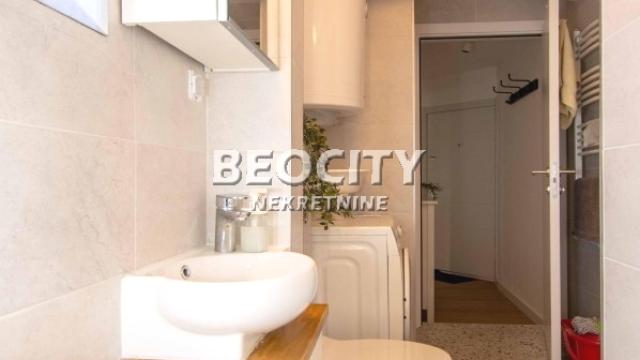 Stan, Dvoiposoban, Prodaja, 52m2, Terazije, Stari grad, Terazije