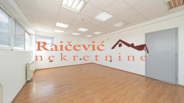 Poslovni prostor, Izdavanje, 216m2, Gornji grad, Zemun, Cara Dusana