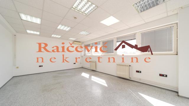 Poslovni prostor, Izdavanje, 216m2, Gornji grad, Zemun, Cara Dusana