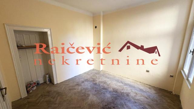 Stan, četvorosoban, Prodaja, 91m2, Dorćol, Stari grad, Santiceva
