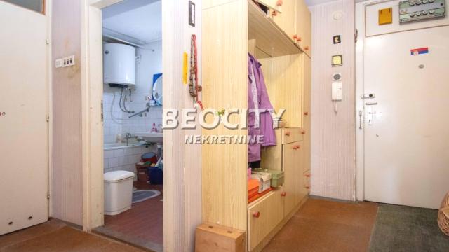 Stan, Dvosoban, Prodaja, 58m2, Blok 70 (kineski tržni centar), Novi Beograd, Jurija Gagarina