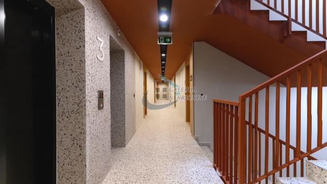 Stan, Jednoiposoban, Prodaja, 45m2, Bežanijska kosa 1, Novi Beograd, Smolućska