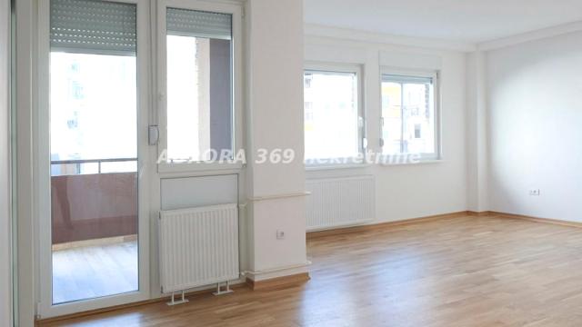 Poslovni prostor, Dvosoban, Izdavanje, 55m2, Bulevar Oslobodjenja, Novi Sad, Novi Sad