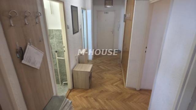 Stan, Trosoban, Prodaja, 83m2, Selenča, Gradska lokacija, Sombor