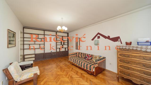 Stan, Troiposoban, Prodaja, 81m2, Čubura, Vračar, Svetolika Rankovica