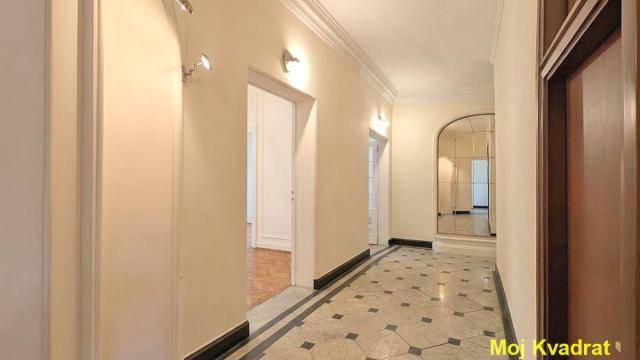 Kuća, Petosoban, Prodaja, 334m2, Dorćol, Stari grad, Beograd