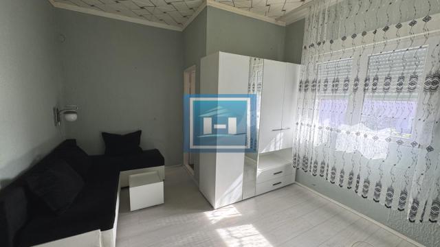 Stan, Trosoban, Prodaja, 70m2, Resavica (varošica), Okolno mesto, Despotovac