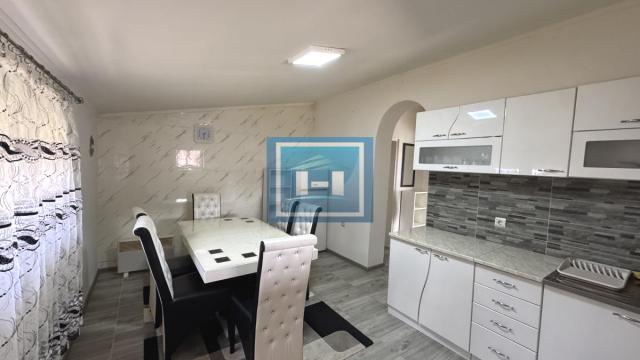 Stan, Trosoban, Prodaja, 70m2, Resavica (varošica), Okolno mesto, Despotovac