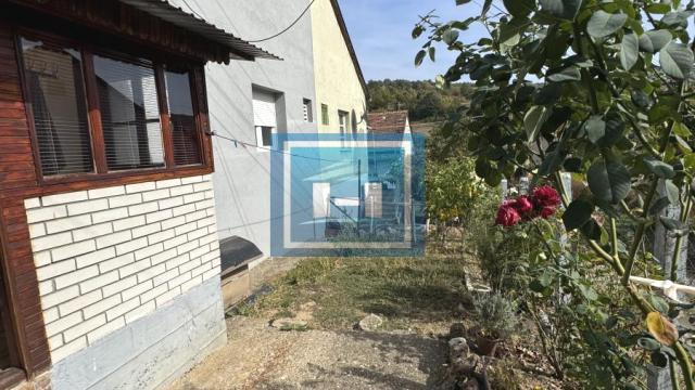 Stan, Trosoban, Prodaja, 70m2, Resavica (varošica), Okolno mesto, Despotovac