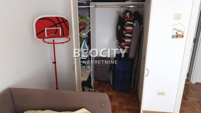 Kuća, četvorosoban, Prodaja, 184m2, Batajnica, Zemun, Branislava Barišića Doktora 5.