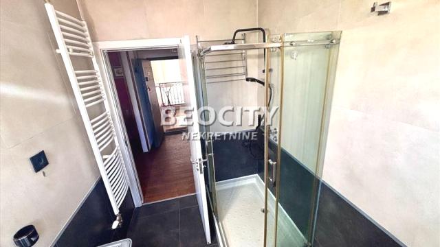 Stan, četvorosoban, Prodaja, 115m2, Autokomanda, Voždovac, Bulevar oslobođenja