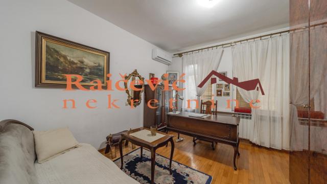 Stan, Petosoban, Prodaja, 108m2, Centar, Stari grad, Palmoticeva