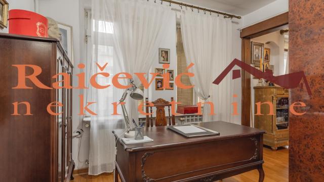 Stan, Petosoban, Prodaja, 108m2, Centar, Stari grad, Palmoticeva