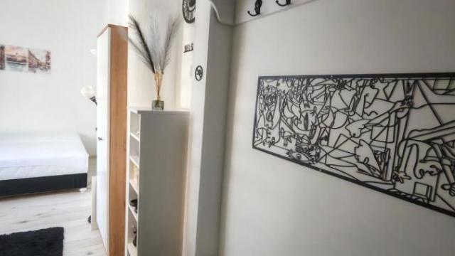 Stan, Garsonjera, Prodaja, 15m2, Centar, Stari grad, Kralja Petra