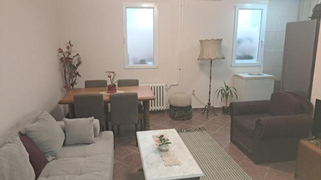 Stan, Garsonjera, Prodaja, 32m2, Blok 44 (TC Piramida), Novi Beograd, Gandijeva
