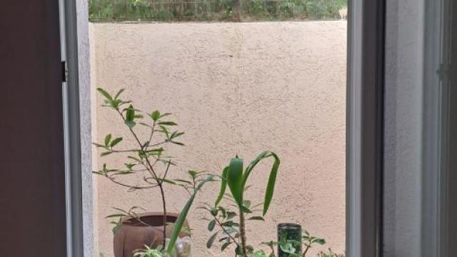 Stan, Garsonjera, Prodaja, 32m2, Blok 44 (TC Piramida), Novi Beograd, Gandijeva