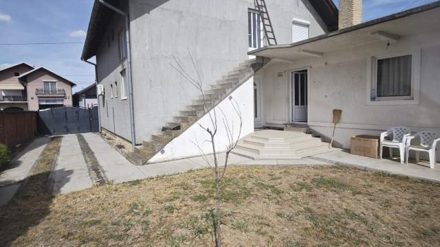 Kuća, Petosoban i veći, Prodaja, 356m2, Vojvode Stepe