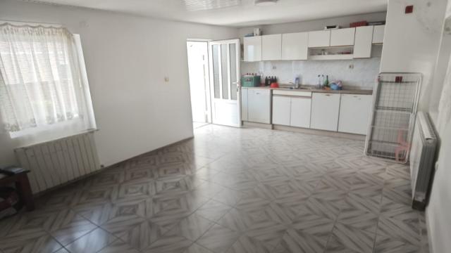 Kuća, Petosoban i veći, Prodaja, 356m2, Vojvode Stepe