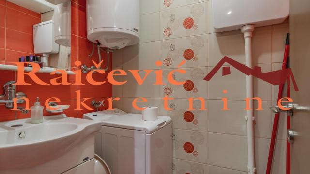 Kuća, četvorosoban, Prodaja, 85m2, Dorćol, Stari grad, Dobracina