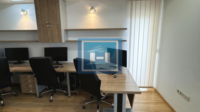 Poslovni prostor, Jednosoban, Izdavanje, 46m2, Centar, Gradska lokacija, Jagodina