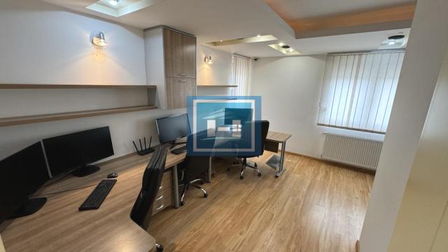 Poslovni prostor, Jednosoban, Izdavanje, 46m2, Centar, Gradska lokacija, Jagodina