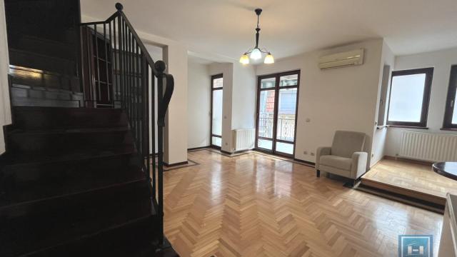 Stan, četvorosoban, Prodaja, 105m2, Centar, Gradska lokacija, Jagodina