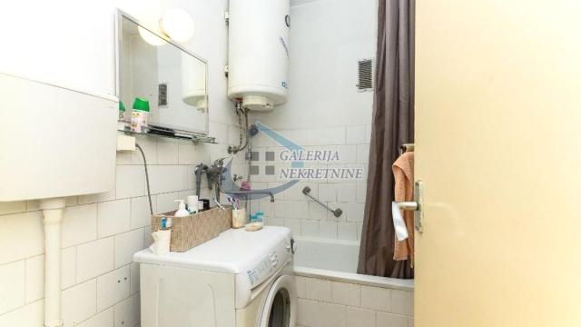 Stan, Dvosoban, Prodaja, 71m2, Konjarnika (Voždovački deo), Voždovac, Glasinačka
